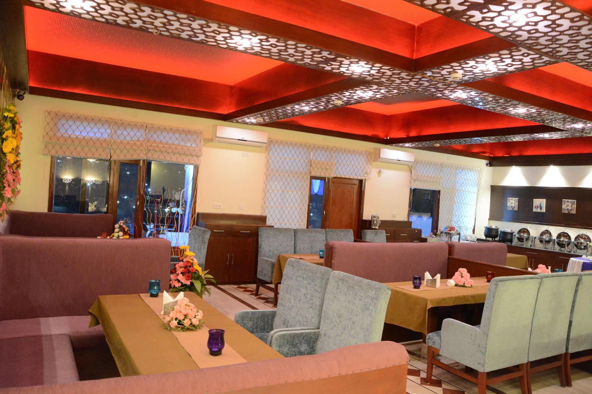 Harshikhar Hotel Bhimtal Exterior photo